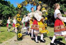 Празници за Еньовден край Каснаково, в Меричлери, Райново и Хасково